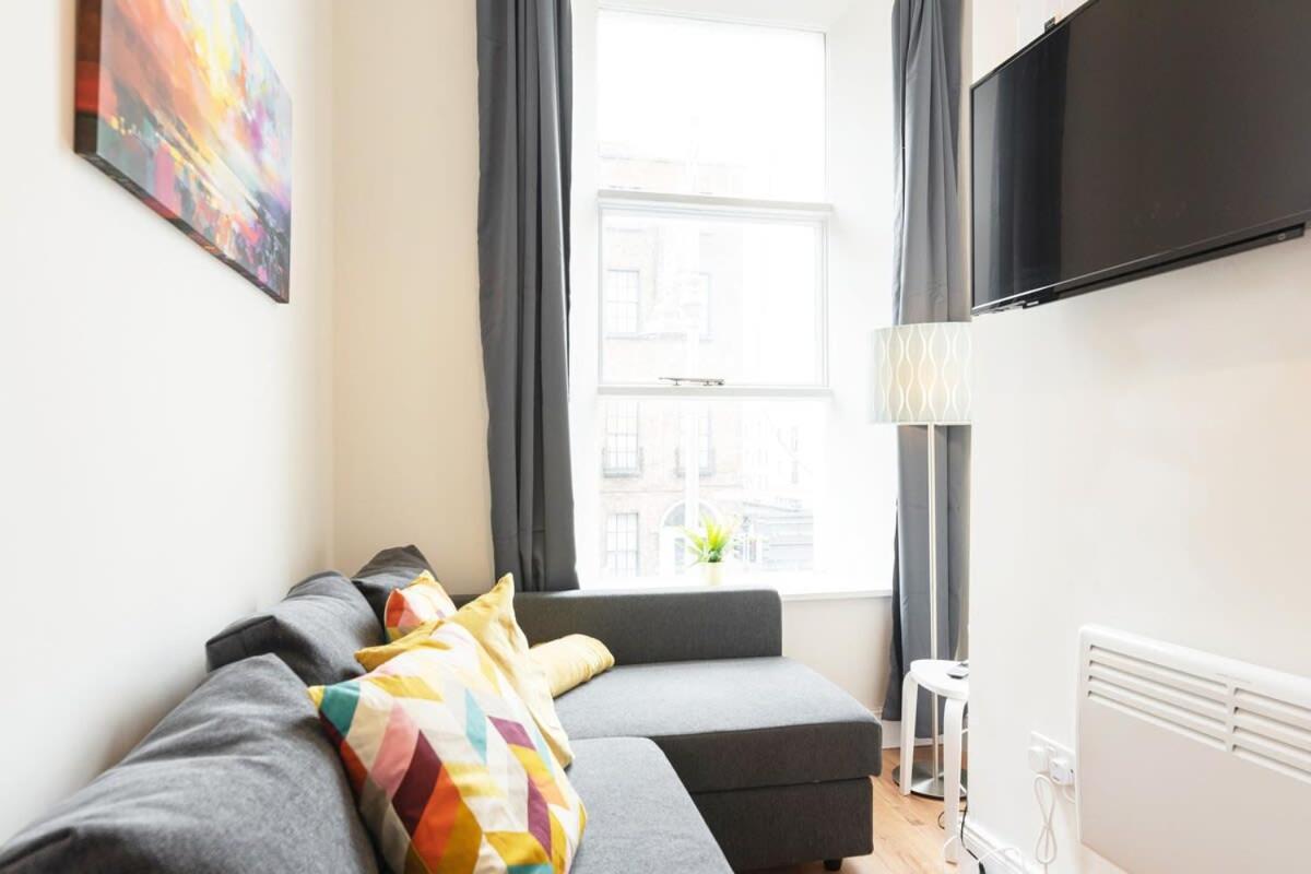 Cosy 2bed Super Location